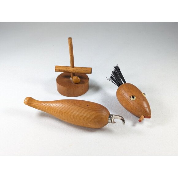 Vintage Smoking bird bottle opener, MCM Smoking Bird Bottle Opener, Housewarming - Picture 2 of 7